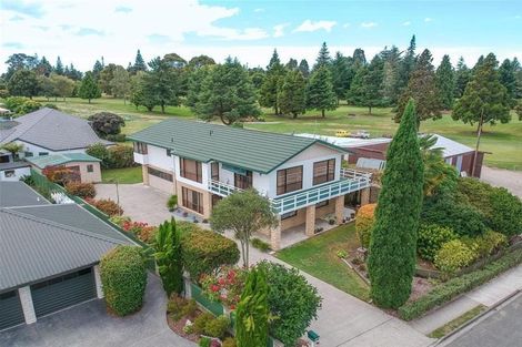 Photo of property in 18 Harbour Road, Motueka, 7120