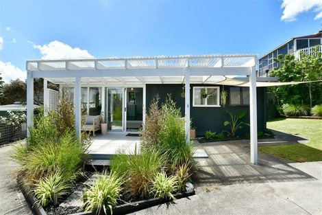 Photo of property in 19b Tiri Road, Manly, Whangaparaoa, 0930