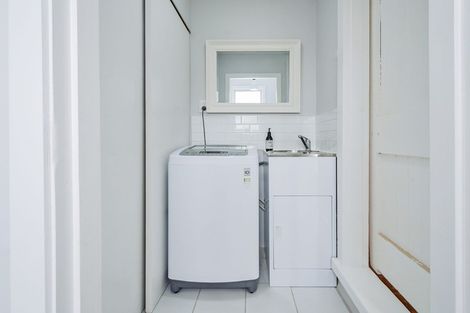 Photo of property in 52 Selwyn Street, Leeston, 7632