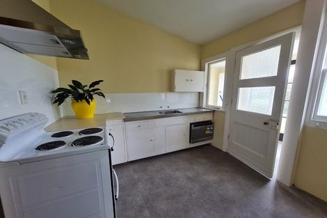 Photo of property in 17 Dilworth Street, Riccarton, Christchurch, 8011