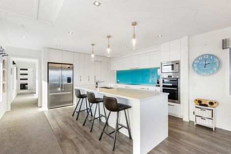 Photo of property in 28 Ernest Kemp Rise, Wharewaka, Taupo, 3330