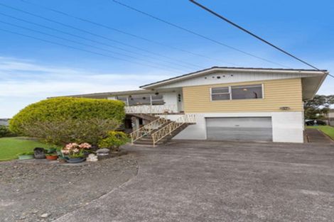 Photo of property in 17 Toroa Street, Torbay, Auckland, 0630