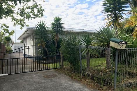 Photo of property in 3 Tamariki Avenue, Kelston, Auckland, 0602