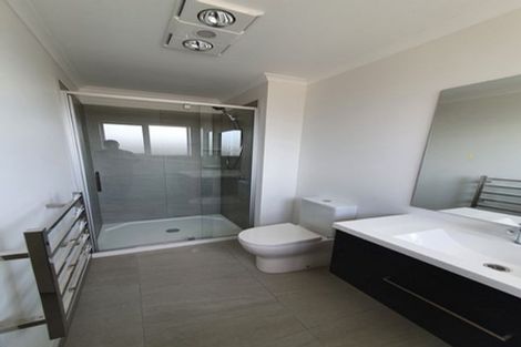 Photo of property in 34 Karearea Avenue, Kenepuru, Porirua, 5022