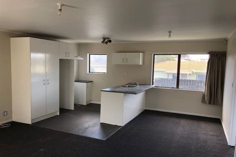 Photo of property in 1/38 Maplesden Drive, Clendon Park, Auckland, 2103
