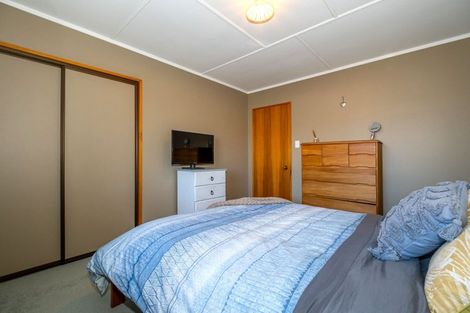 Photo of property in 3 Mckenzie Street, Fairlie, 7925