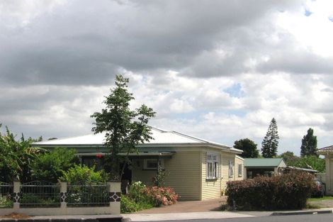 Photo of property in 118 Rosebank Road, Avondale, Auckland, 1026