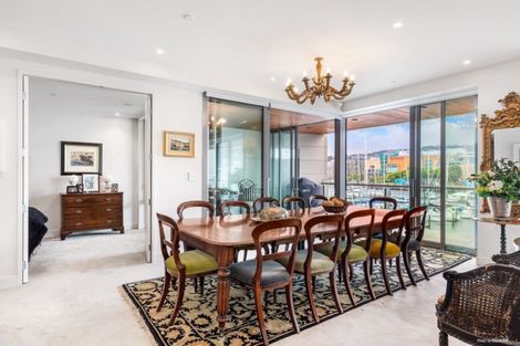 Photo of property in Clyde Quay Wharf, 2d/1 Clyde Quay Wharf, Te Aro, Wellington, 6011