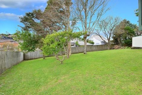 Photo of property in 51 Gledstane Road, Stanmore Bay, Whangaparaoa, 0932