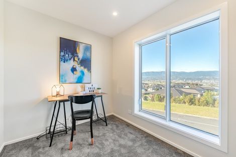 Photo of property in 70 Riverstone Drive, Riverstone Terraces, Upper Hutt, 5018