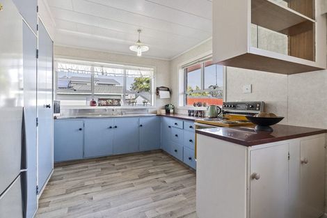 Photo of property in 7 Silby Street, Waitara, 4320