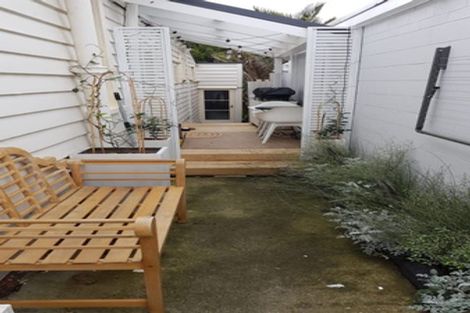 Photo of property in 6 Bulwer Street, Devonport, Auckland, 0624