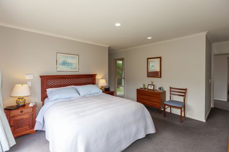 Photo of property in 37 Consort Close, Paraparaumu Beach, Paraparaumu, 5032