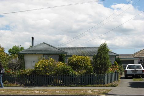 Photo of property in 399 Wairakei Road, Burnside, Christchurch, 8053