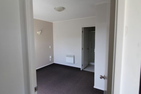 Photo of property in 8d Mckellar Court, Cromwell, 9310