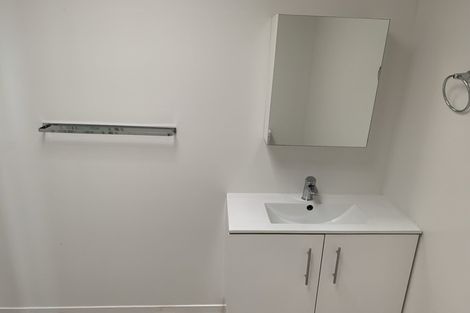 Photo of property in 3/34b Harley Close, Hauraki, Auckland, 0622