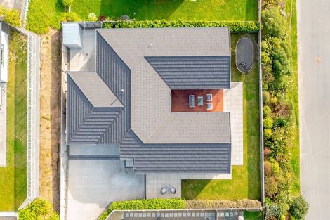 Photo of property in 14 Ken Douglas Drive, Aotea, Porirua, 5024