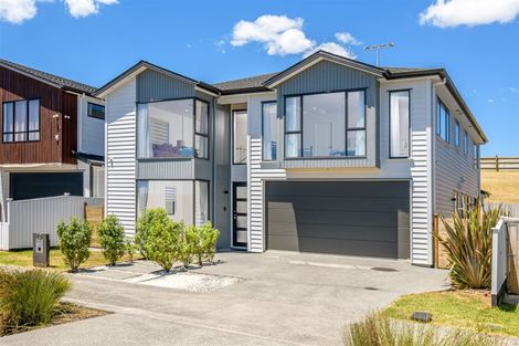 Photo of property in 13 Bight Road, Long Bay, Auckland, 0630