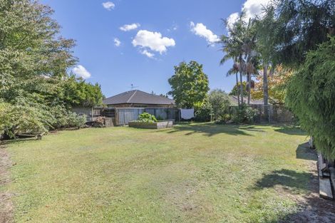 Photo of property in 21 Clevedon Road, Papakura, 2110