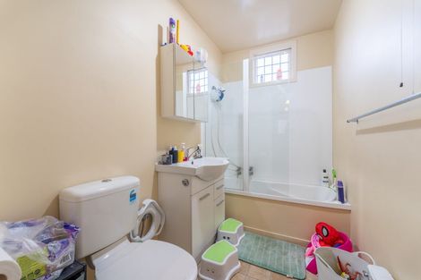 Photo of property in 72 Avenue Road, West End, Timaru, 7910