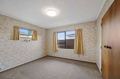 Photo of property in 2/4 King Street, Taradale, Napier, 4112