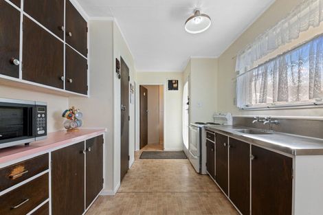 Photo of property in 37 Alison Street, Mangakakahi, Rotorua, 3015