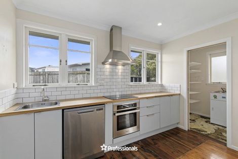 Photo of property in 18 Titoki Road, Raumati Beach, Paraparaumu, 5032