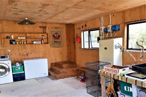 Photo of property in Beaconstone Eco Lodge, 115 Birds Ferry Road, Virgin Flat, Cape Foulwind, 7892