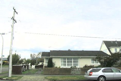 Photo of property in 5 Fraser Crescent, Elderslea, Upper Hutt, 5018