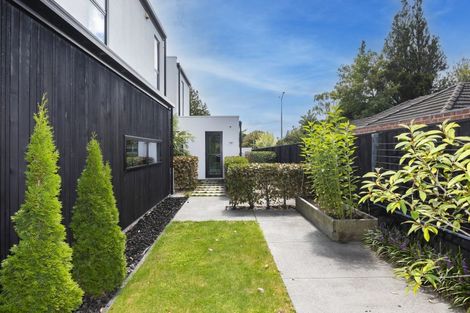 Photo of property in 79 Fendalton Road, Fendalton, Christchurch, 8014