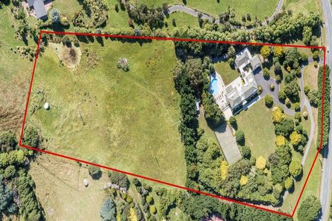 Photo of property in Lochlands, 377 Grays Road, Pauatahanui, Porirua, 5381