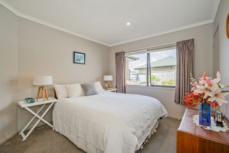 Photo of property in 71 Cholmondeley Crescent, Whitianga, 3510