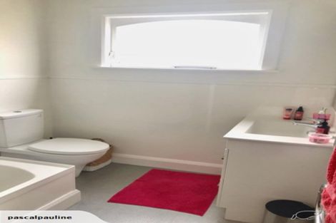 Photo of property in 105b Pahiatua Street, Hokowhitu, Palmerston North, 4410