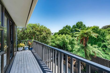 Photo of property in 50 Dale Road, Raumati South, Paraparaumu, 5032