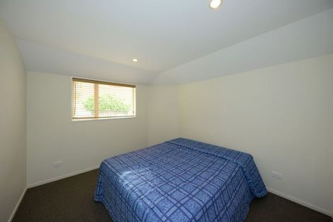 Photo of property in 73 Mandeville Street, Riccarton, Christchurch, 8011