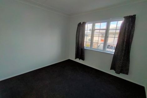 Photo of property in 1006 Tremaine Avenue, Roslyn, Palmerston North, 4414