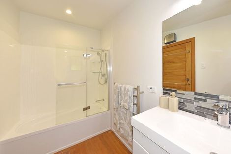 Photo of property in 44 Valley Road, Cashmere, Christchurch, 8022