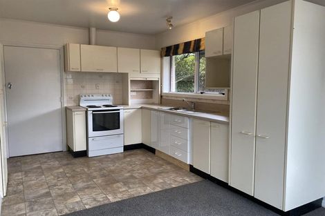 Photo of property in 19 Eglinton Street, Avondale, Christchurch, 8061