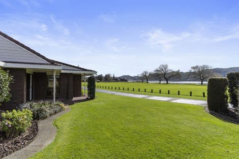 Photo of property in 126 Patiki Place, Whangamata, 3620