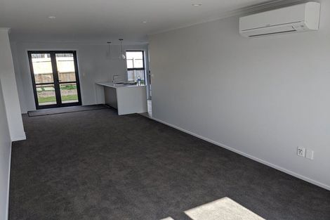 Photo of property in 1b Breakwater Way, Whitby, Porirua, 5024