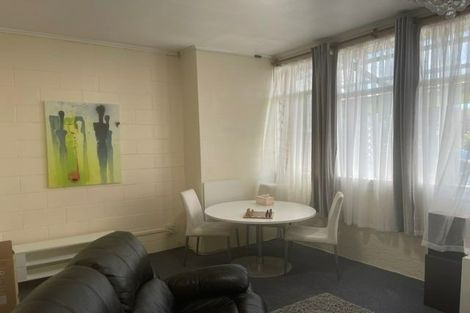 Photo of property in The Stables, 5/9 August Place, Greenlane, Auckland, 1061