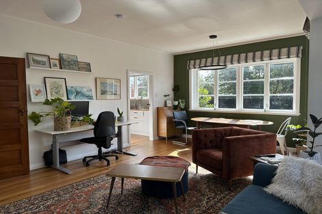 Photo of property in 3 Park Road, West End, Palmerston North, 4412