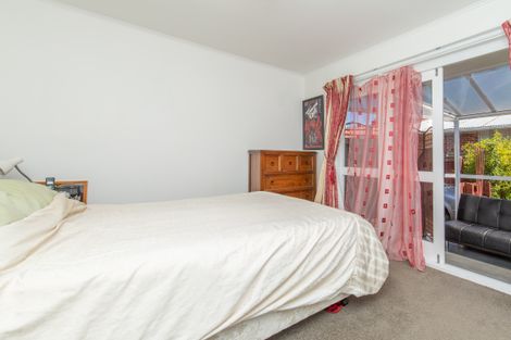 Photo of property in 2/47 Dunn Street, Somerfield, Christchurch, 8024