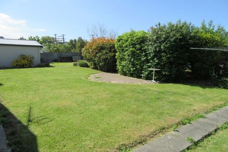 Photo of property in 14 Oxford Street, Waimate, 7924