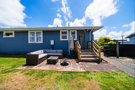 Photo of property in 65 Cloten Road, Stratford, 4332