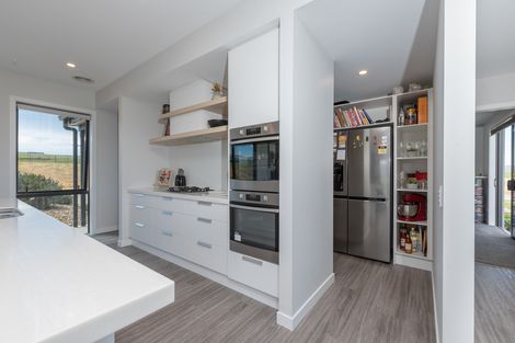 Photo of property in 16 Leaning Rock Road, Springvale, Alexandra, 9393