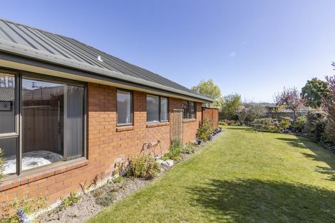 Photo of property in 6 Thornhill Place, Sockburn, Christchurch, 8042