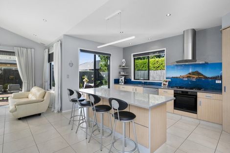 Photo of property in 39 Inverness Drive, Pyes Pa, Tauranga, 3112