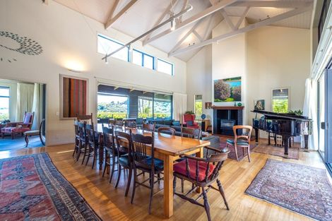 Photo of property in 122 Delamore Drive, Oneroa, Waiheke Island, 1081