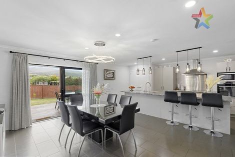 Photo of property in 38 Kirton Drive, Riverstone Terraces, Upper Hutt, 5018